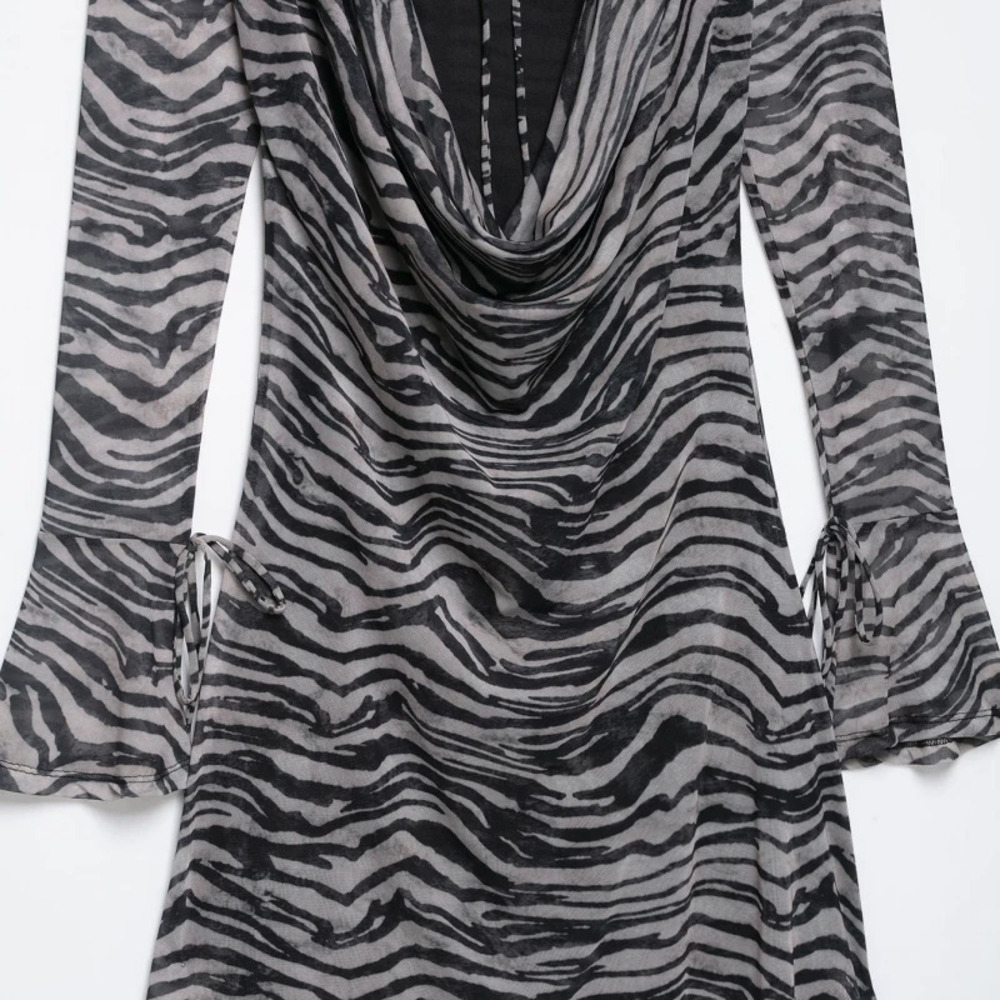 ZARA Sexy Long Sleeve Backless Animal Print Chiffon Dress